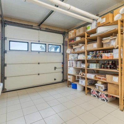 Office for sale in Izegem