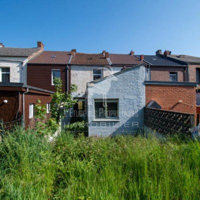 House for sale in Morlanwelz