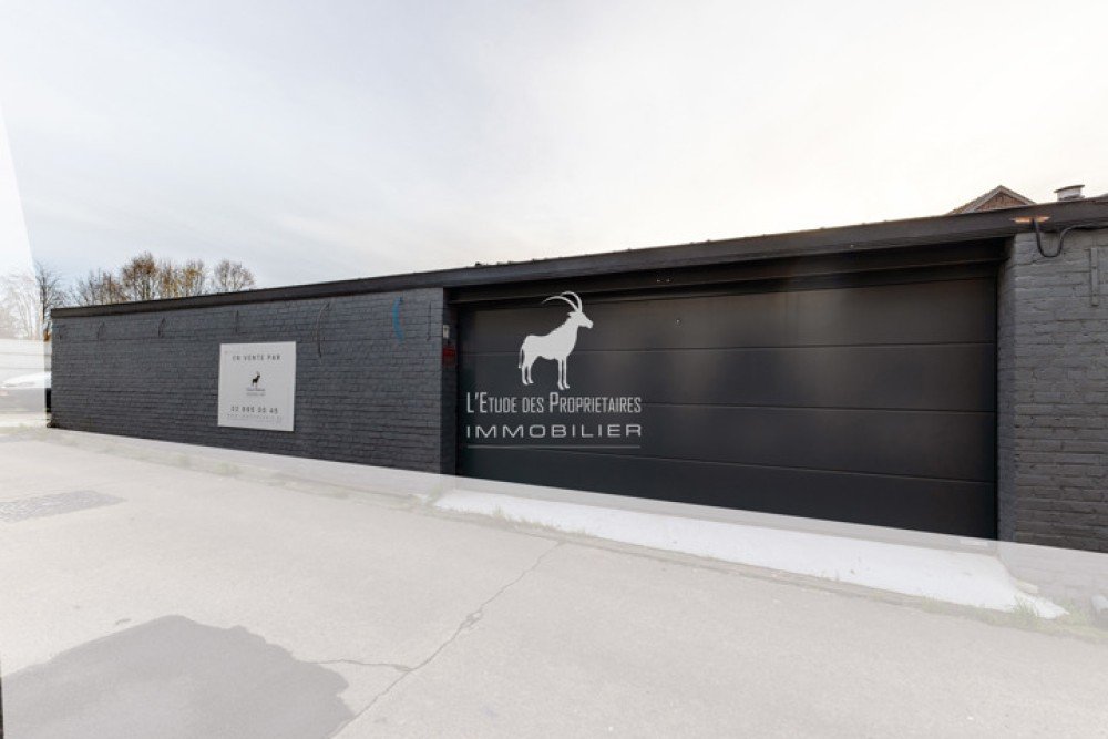 Warehouse for sale in Haine-Saint-Paul