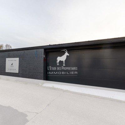 Warehouse for sale in Haine-Saint-Paul
