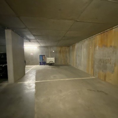 Covered parking area for sale in Ghent