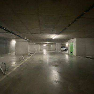 Covered parking area for sale in Ghent
