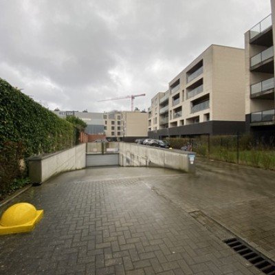 Covered parking area for sale in Ghent