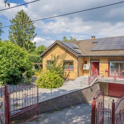 House for sale in Haine-Saint-Pierre