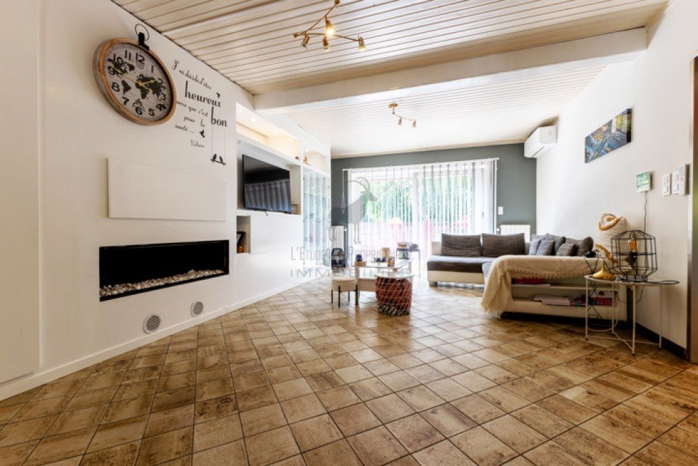 House for sale in Haine-Saint-Pierre