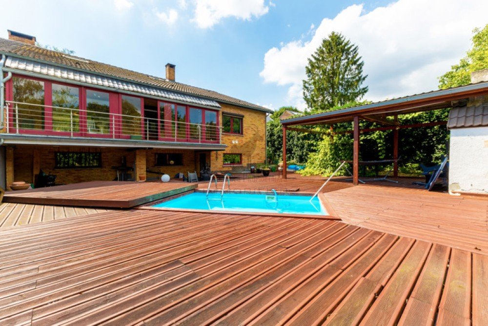 House for sale in Haine-Saint-Pierre