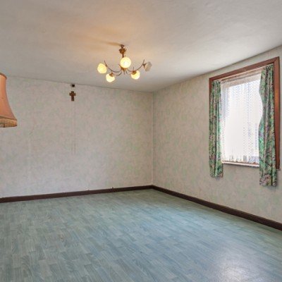 Gebouw gemengd gebruik te koop in Ronse