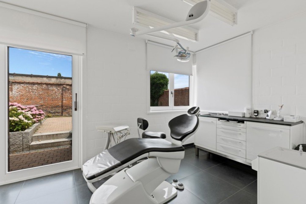 Commercial property for rent in Sint-Niklaas