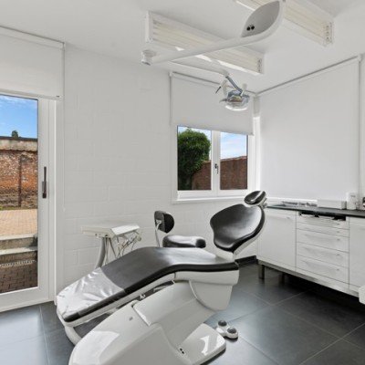Commercial property for rent in Sint-Niklaas