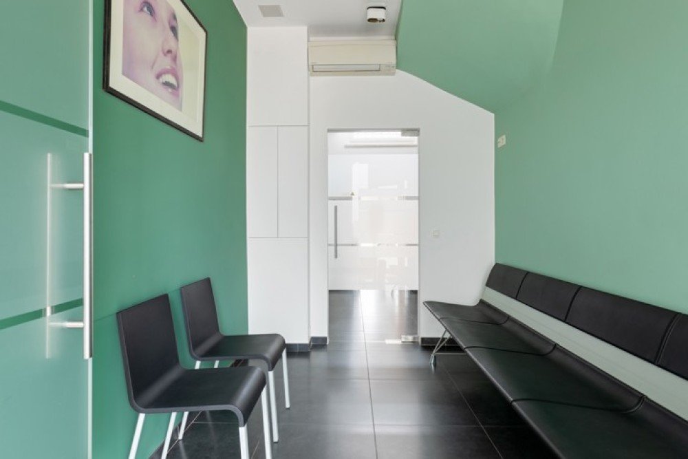 Commercial property for rent in Sint-Niklaas