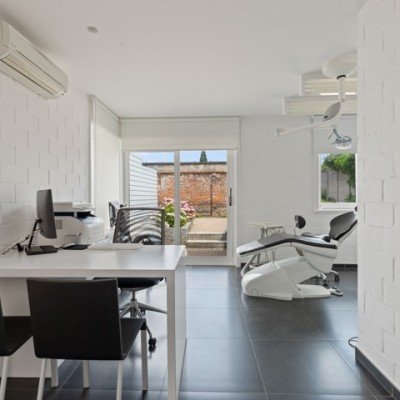 Commercial property for rent in Sint-Niklaas