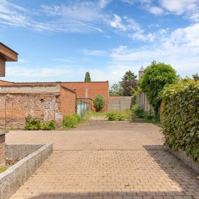 Commercial property for rent in Sint-Niklaas