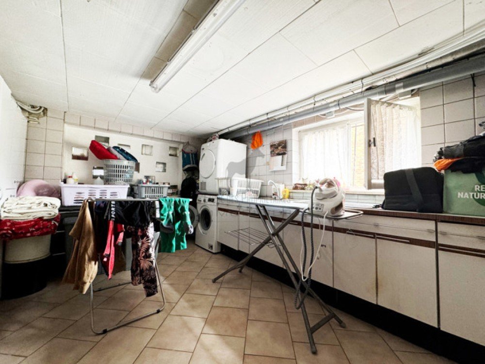 House for sale in Bouffioulx