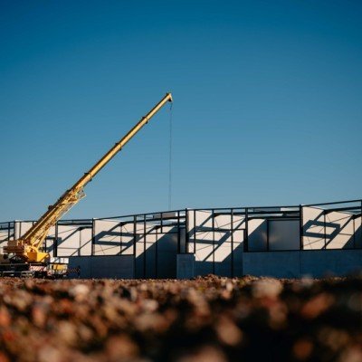 KMO-units TE KOOP in WIELSBEKE! - Industrieel gebouw te koop