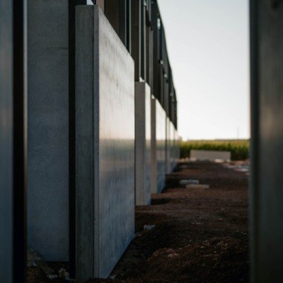 KMO-units TE KOOP in WIELSBEKE! - Industrieel gebouw te koop