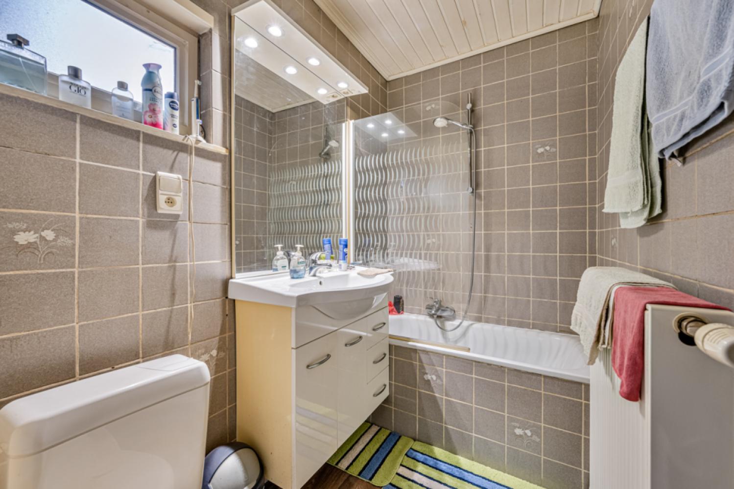Bel etage for sale in Gentbrugge