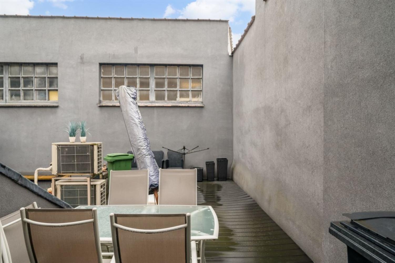 Commerciële eigendom te koop in Aalst