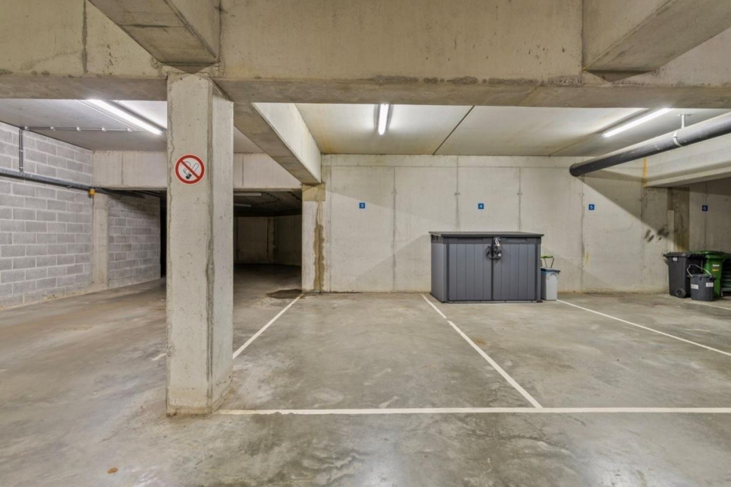 Gelijkvloers appartement te koop in Oostakker