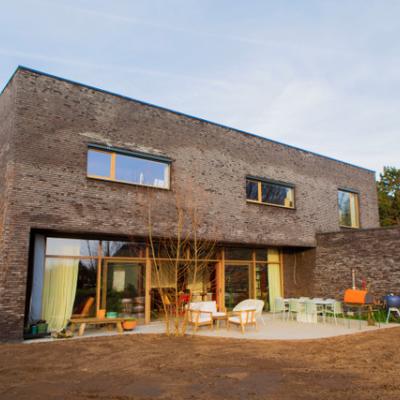 Villa for sale in Heffen