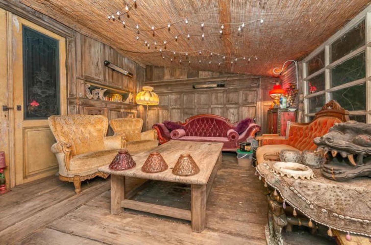 Commercial property for sale in Ghent