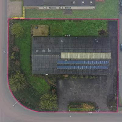 Industrieel gebouw te koop in Lebbeke