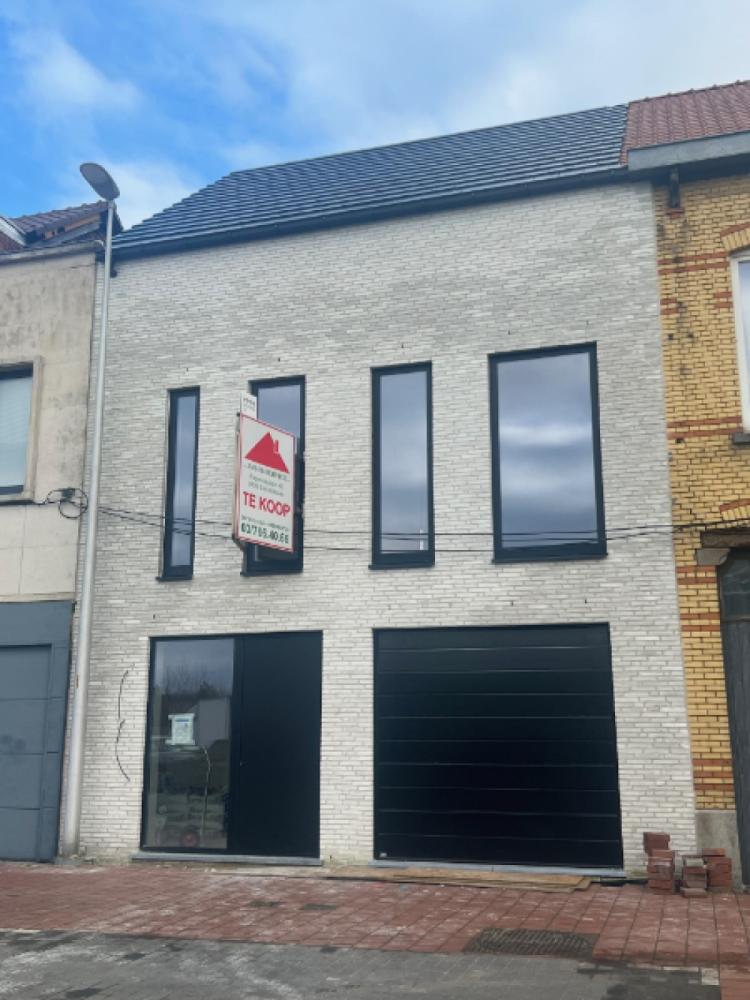 Huis te koop in Moerbeke-Waas