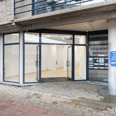 Commerciële eigendom te koop in Gentbrugge