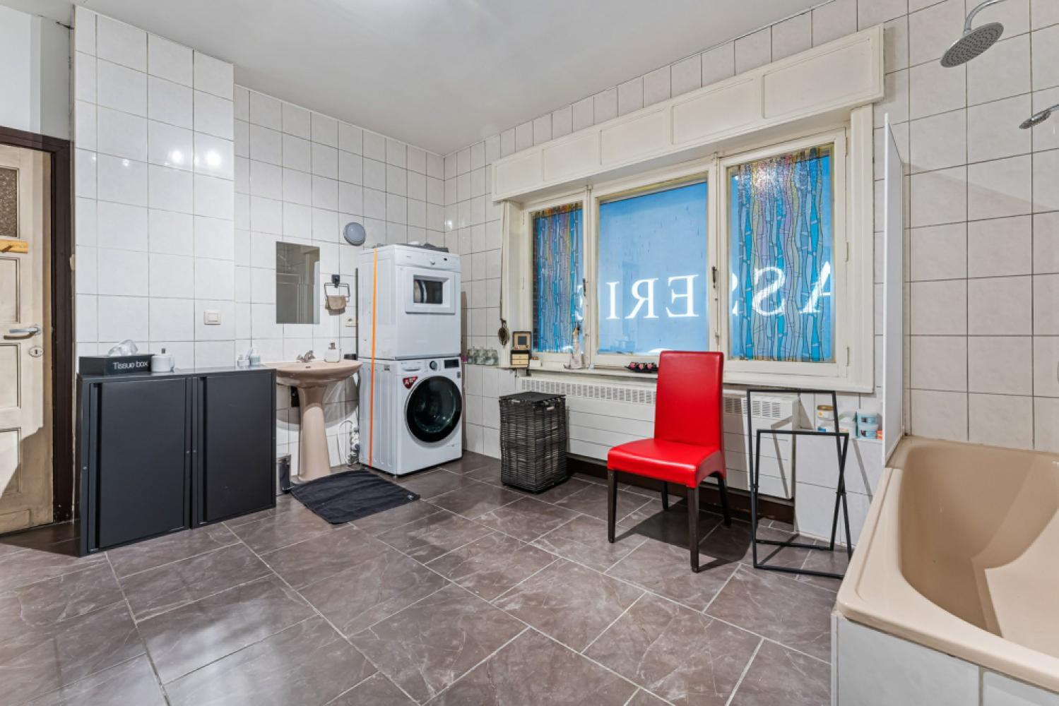 Commercial property for sale in Putte