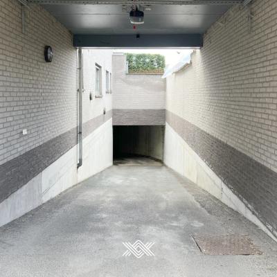 Garage / parking te koop