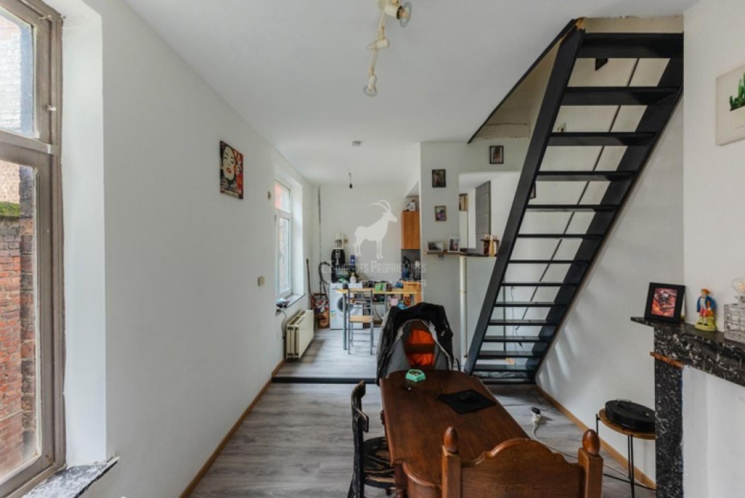 Opbrengsteigendom te koop in Charleroi