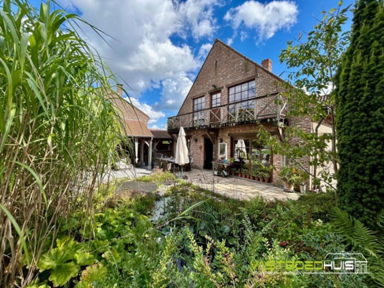 Villa à vendre à Roosdaal