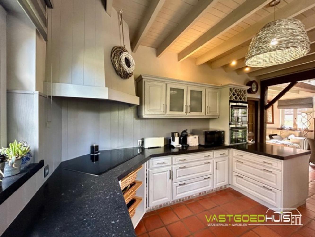 Villa à vendre à Roosdaal