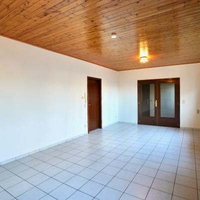 Gelijkvloers appartement te koop in Drongen