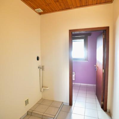 Gelijkvloers appartement te koop in Drongen
