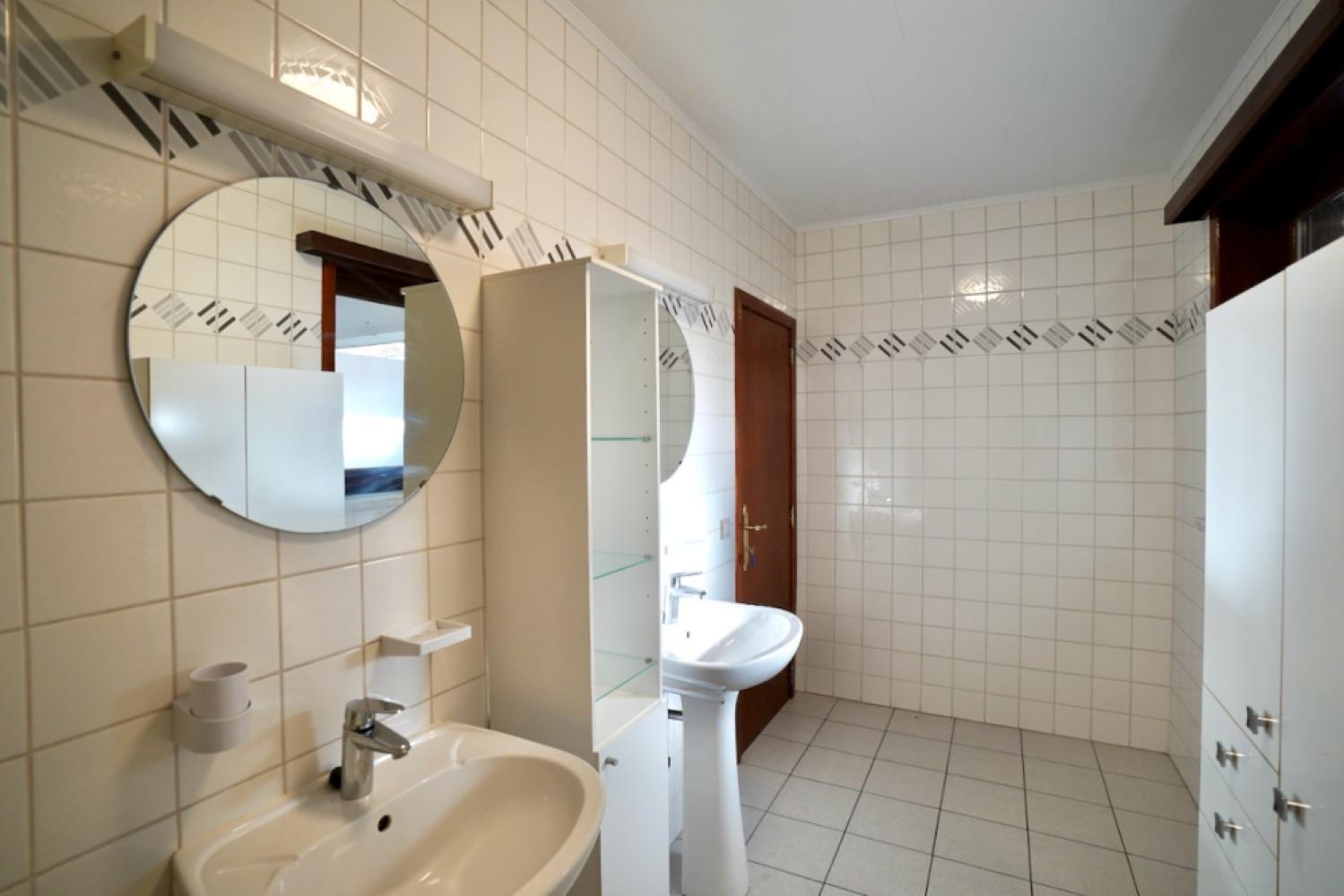 Gelijkvloers appartement te koop in Drongen