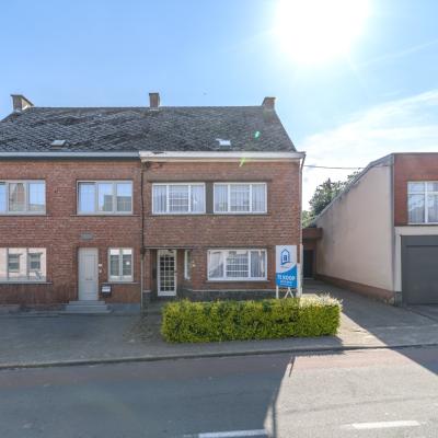 Immeuble mixte à vendre à Haaltert