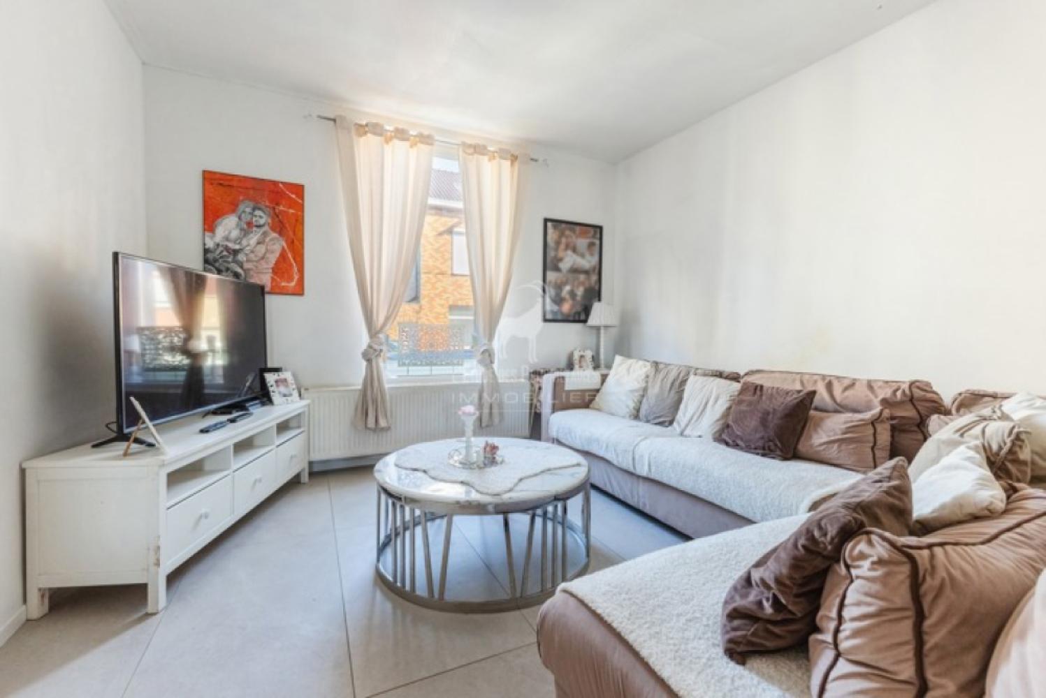House for sale in Monceau-Sur-Sambre