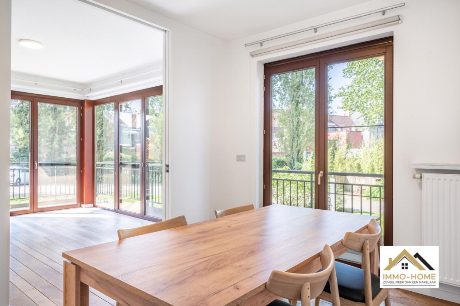 Service flat for rent in Oostakker
