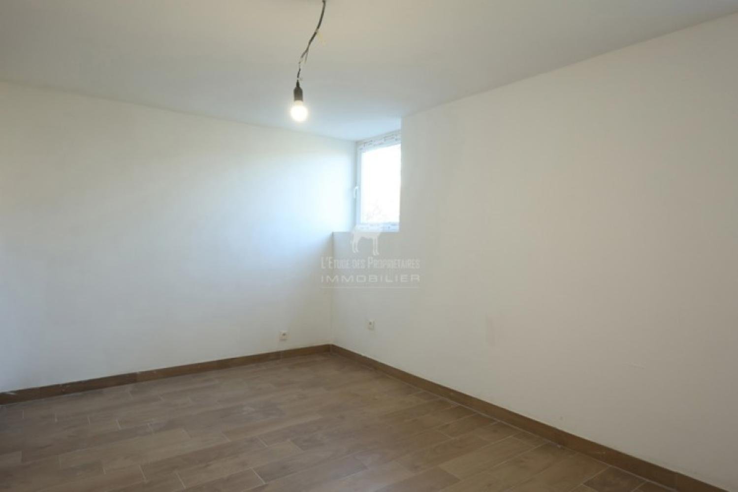 House for sale in Monceau-Sur-Sambre