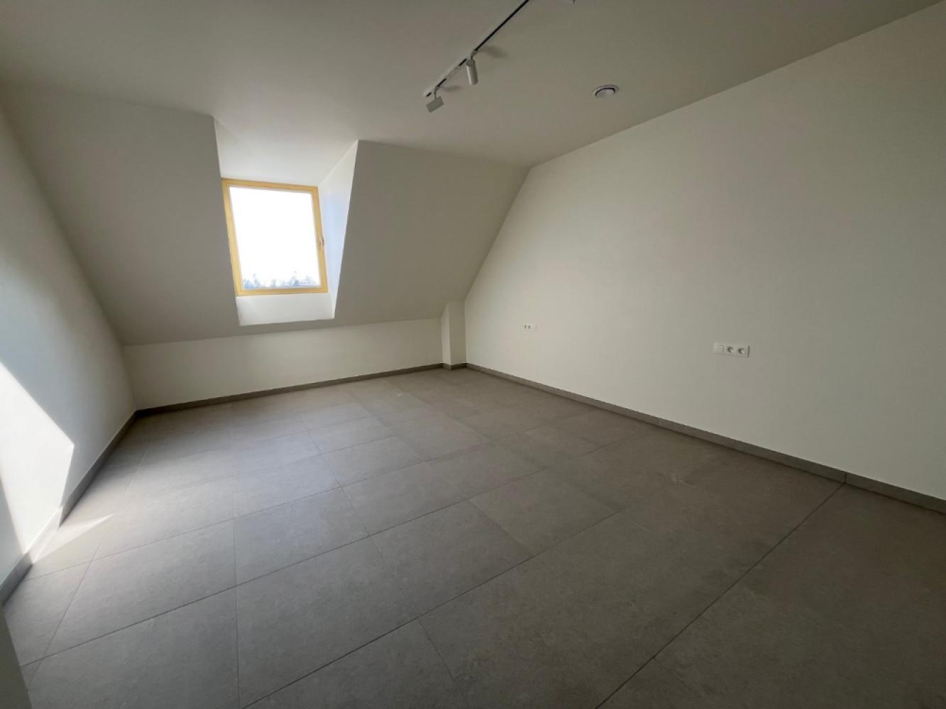 Duplex à louer à Asper
