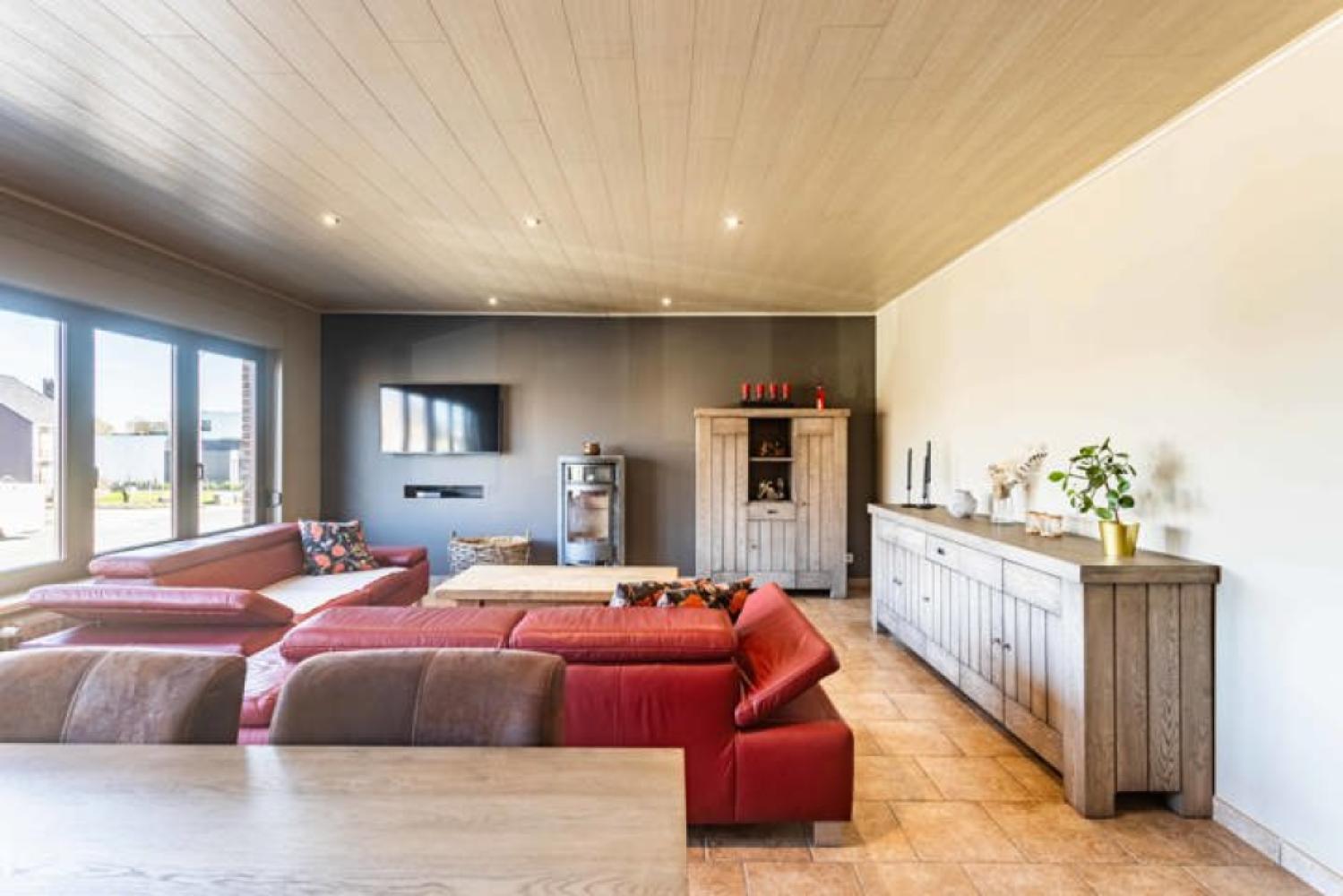 Gebouw gemengd gebruik te koop in Roosdaal
