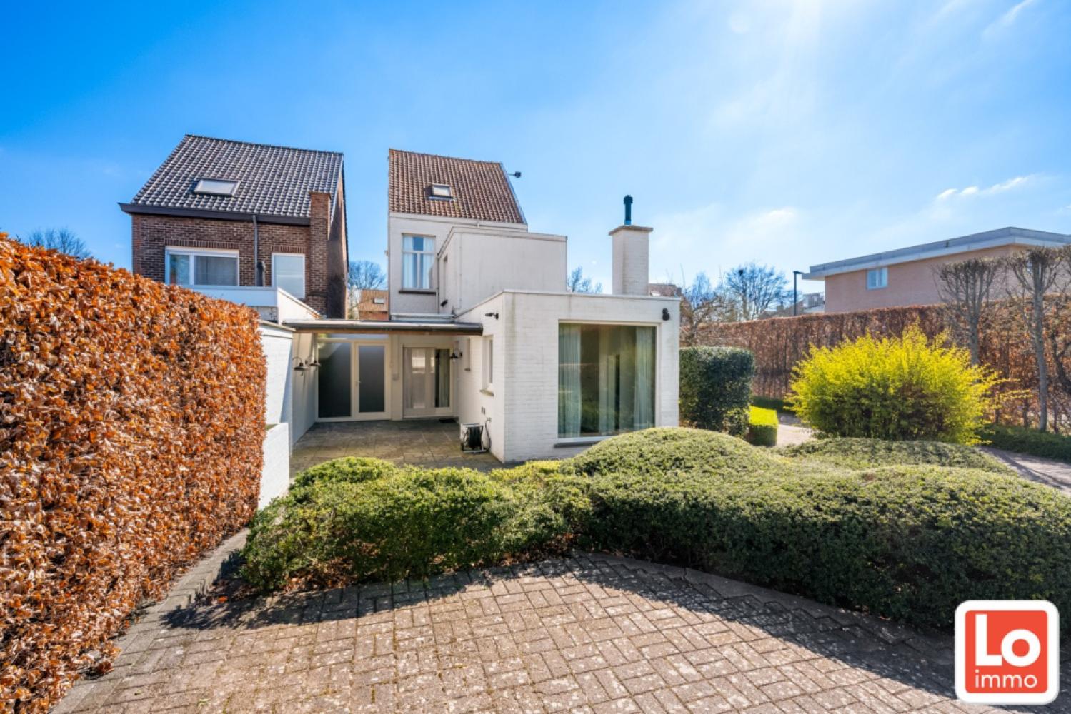 House for sale in Sint-Amandsberg