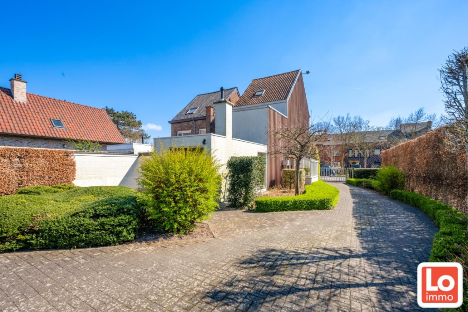 House for sale in Sint-Amandsberg
