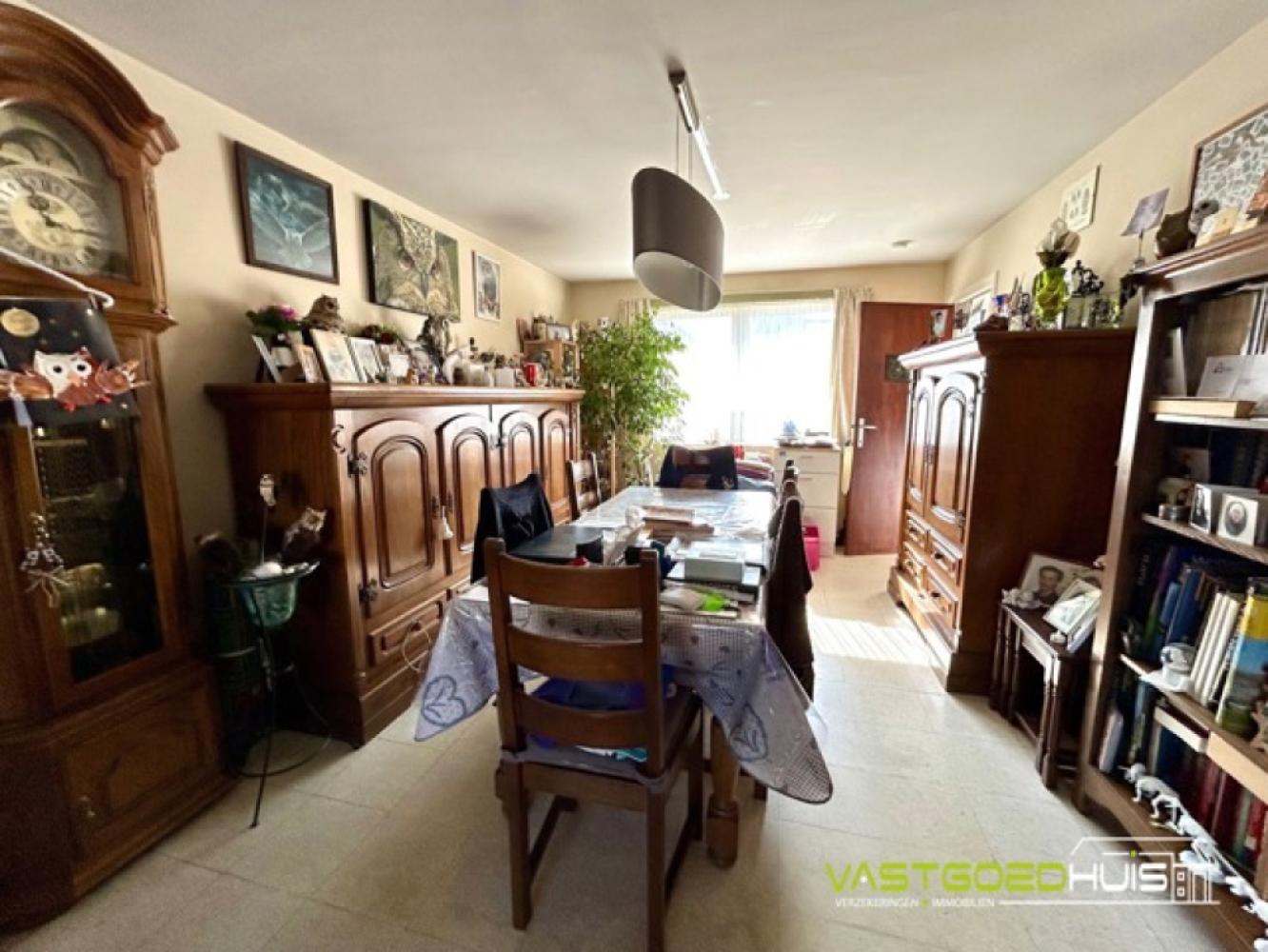 House for sale in Meerbeke