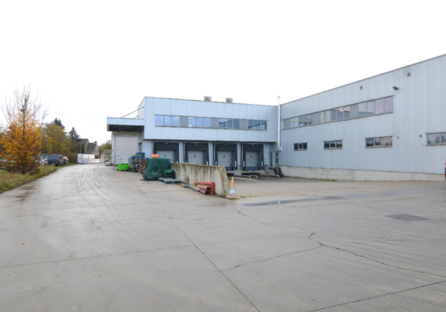 Industrial property for sale in Putte