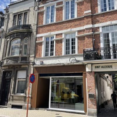 Commercial property for rent