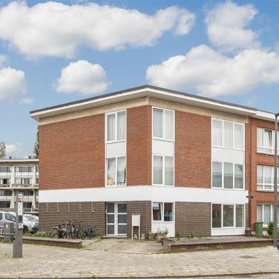 Ground floor apartment for sale