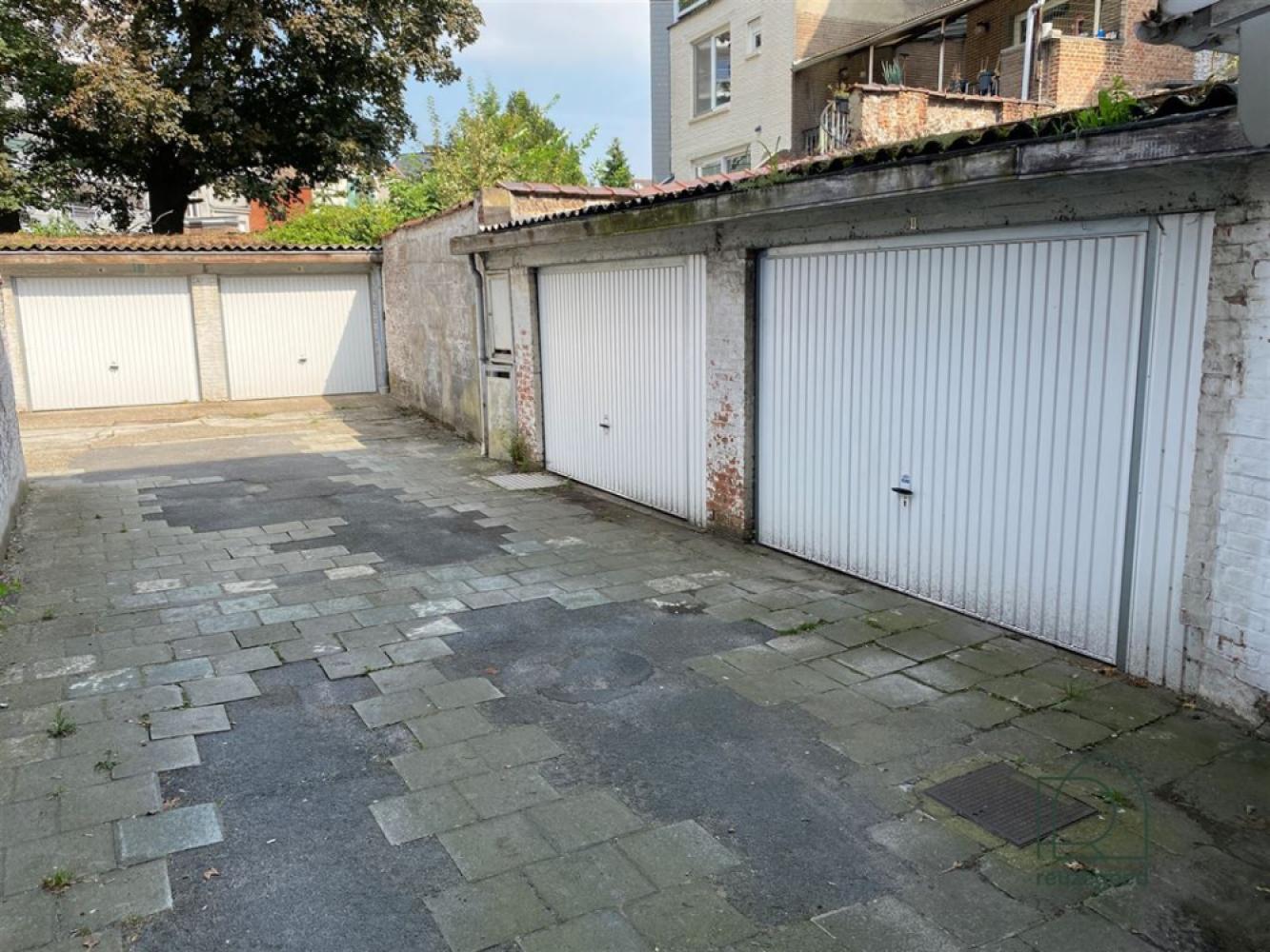 Garage box for sale in Mechelen