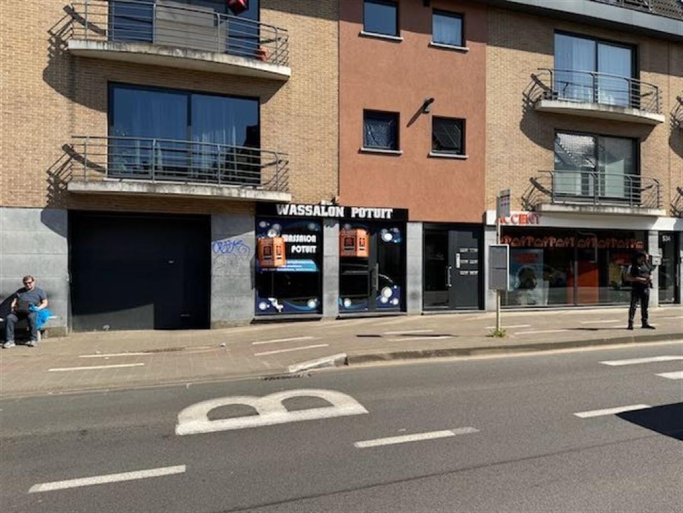 Kantoor te koop in Sint-Amandsberg