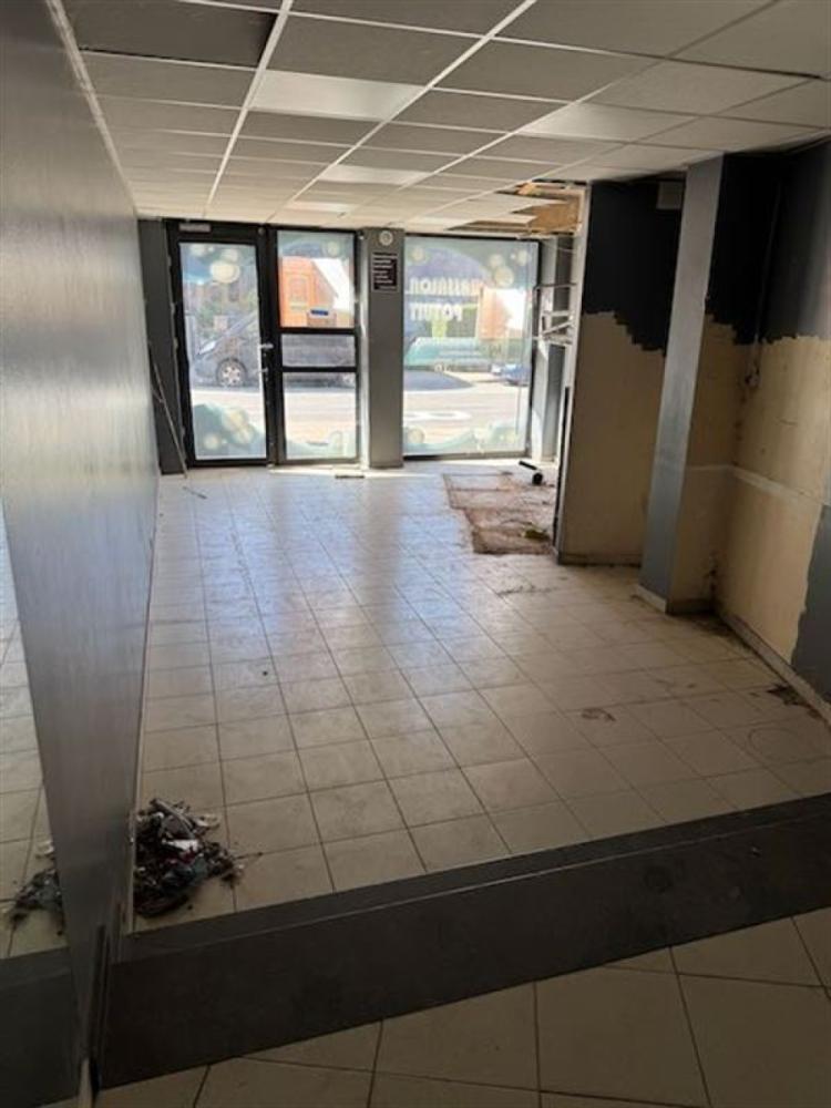Kantoor te koop in Sint-Amandsberg